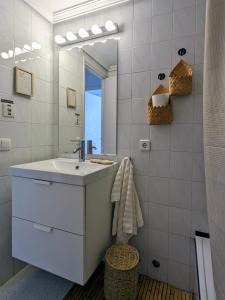 Ένα μπάνιο στο Casa Tierra +7 φωτογραφίες