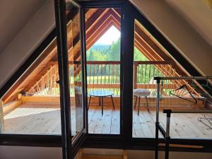 En balkon eller terrasse på Kuca za odmor Harmonija + 41 billeder