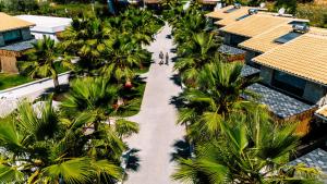 Taman di luar Kallithea Village hotel