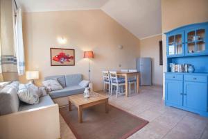 Posedenie v ubytovaní Costa Est Apartments