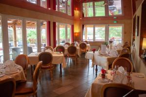 Restaurace v ubytování Relais Vosgien - Hôtel Restaurant "la Table de Sophia"