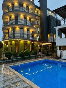 Piscina di Hotel General Tso Kobuleti o nelle vicinanze