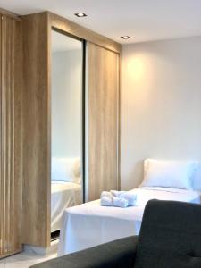 En eller flere senge i et værelse på Gergis House