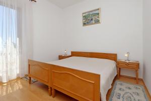 Posteľ alebo postele v izbe v ubytovaní Apartments with a parking space Opatija - Pobri, Opatija - 7813
