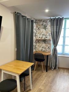 Fotografie z fotogalerie ubytování LE CATELE - Studio RIOM - 3 pers - Vulcania - Puy de Dôme - Proche Clermont Ferrand v destinaci Riom