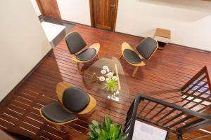 Khu vực ghế ngồi tại Hoi An Grace River Villa