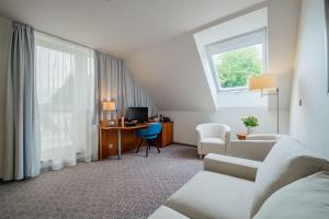 Hotel Silenzio的休息区