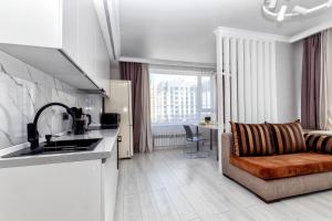 Dapur atau dapur kecil di Люкс апартаменты в центре