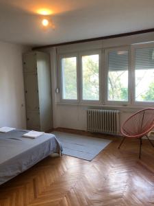 Postel nebo postele na pokoji v ubytování Sobe za EXIT