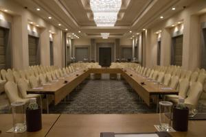 Konferenční prostory v ubytování Efcee Sarovar Premiere Bhavnagar
