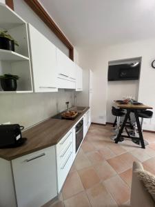 Imagen de la galería de Zoe Holiday Home, en Saló
