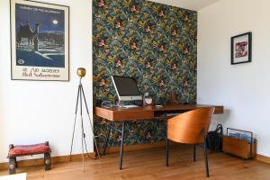Fotografie z fotogalerie ubytování Superbe villa avec piscine intérieure, sauna, jacuzzi et salle de sport v destinaci Lucinges