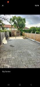 Φωτογραφία από το άλμπουμ του Remaj Service Accommodation, Sleep 7 σε Dagenham