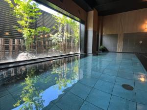 Bazén v ubytování ​Hotel Route-Inn Kumagaya​ nebo v jeho okolí