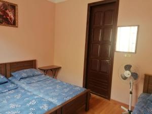 Letto o letti in una camera di Guest House GIA - Bagrationi St # 42