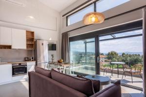 Kuchyň nebo kuchyňský kout v ubytování Thalos Luxury Living II