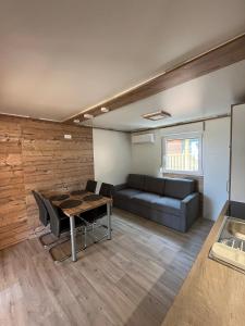 Ảnh trong thư viện ảnh của MIMOSA Luxury Mobile Homes ở Sveti Juraj