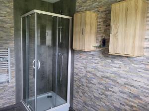 Koupelna v ubytování gitechezpetitjean