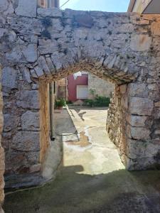 Afbeelding uit fotogalerij van Stone house Joe in Preko