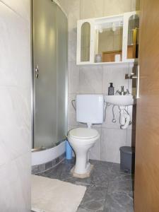 Koupelna v ubytování Apartmani Maria - Studio 3