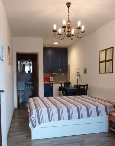 Kuchyň nebo kuchyňský kout v ubytování Apartmani Maria - Studio 3