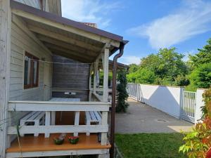 Balkón nebo terasa v ubytování Domki Pirat