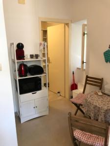 Kuchyň nebo kuchyňský kout v ubytování Studio Apartman LENESTA