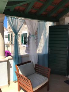 Balkón nebo terasa v ubytování Studio Apartman LENESTA