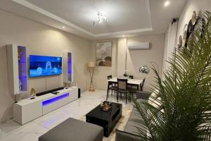 TV a/nebo společenská místnost v ubytování Medo Luxury Houses 2 pieces