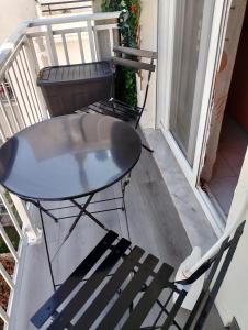 Μπαλκόνι ή βεράντα στο DK home