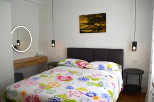 Posteľ alebo postele v izbe v ubytovaní Rooms & Apartments Kvasić
