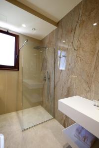 Koupelna v ubytování Hotel Erjuma