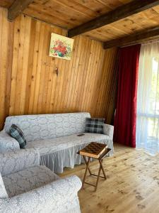 Afbeelding uit fotogalerij van The Cottage in the Mountains in Gomi