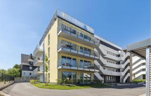 Budova, kde se apartmán nachází + 13 fotografií