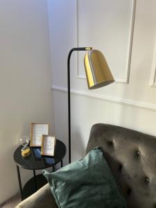 Posezení v ubytování Delfa Luxe Suite + 37 fotografií
