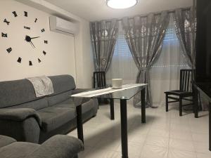 Χώρος καθιστικού στο SWEET HOME ALEGRIA-MASCOTAs