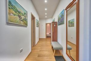 Fotografie z fotogalerie ubytování Apartment Lux Gold Opatija v destinaci Opatija