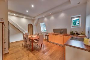 Fotografie z fotogalerie ubytování Apartment Lux Gold Opatija v destinaci Opatija