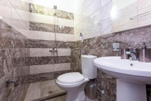 Fotografie z fotogalerie ubytování PotamSea Bliss 3 - Beach Front, Sun Beds & Parking v destinaci Himare + 19 fotografií