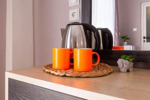 อุปกรณ์ชงชาและกาแฟของ PotamSea Bliss 3 - Beach Front, Sun Beds & Parking