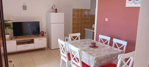 Kuchyň nebo kuchyňský kout v ubytování Apartmani Alaga B