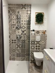 Koupelna v ubytování Au Coeur de Collioure + 6 fotografií