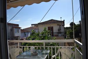Balkón nebo terasa v ubytování Sunny Beach Front Apartment