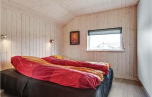 Postel nebo postele na pokoji v ubytování Pet Friendly Home In Bogense With Sauna