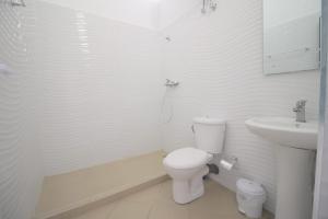 Koupelna v ubytování Hostel K13