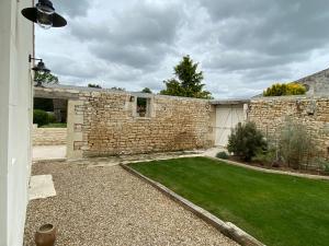 Billede fra billedgalleriet på Les gîtes des Lauriers roses Chambre privée Île d Aix i Geay