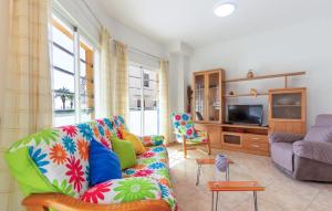 Khu vực ghế ngồi tại Nice Apartment In San Javier With Wifi