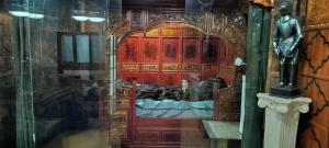 Ένα ή περισσότερα κρεβάτια σε δωμάτιο στο Viking House +46 φωτογραφίες