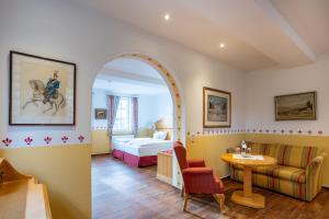 Posezení v ubytování Burghotel Staufenberg