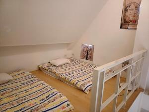 Letto o letti in una camera di 葛萊絲鄉村小屋 Glass Country loft